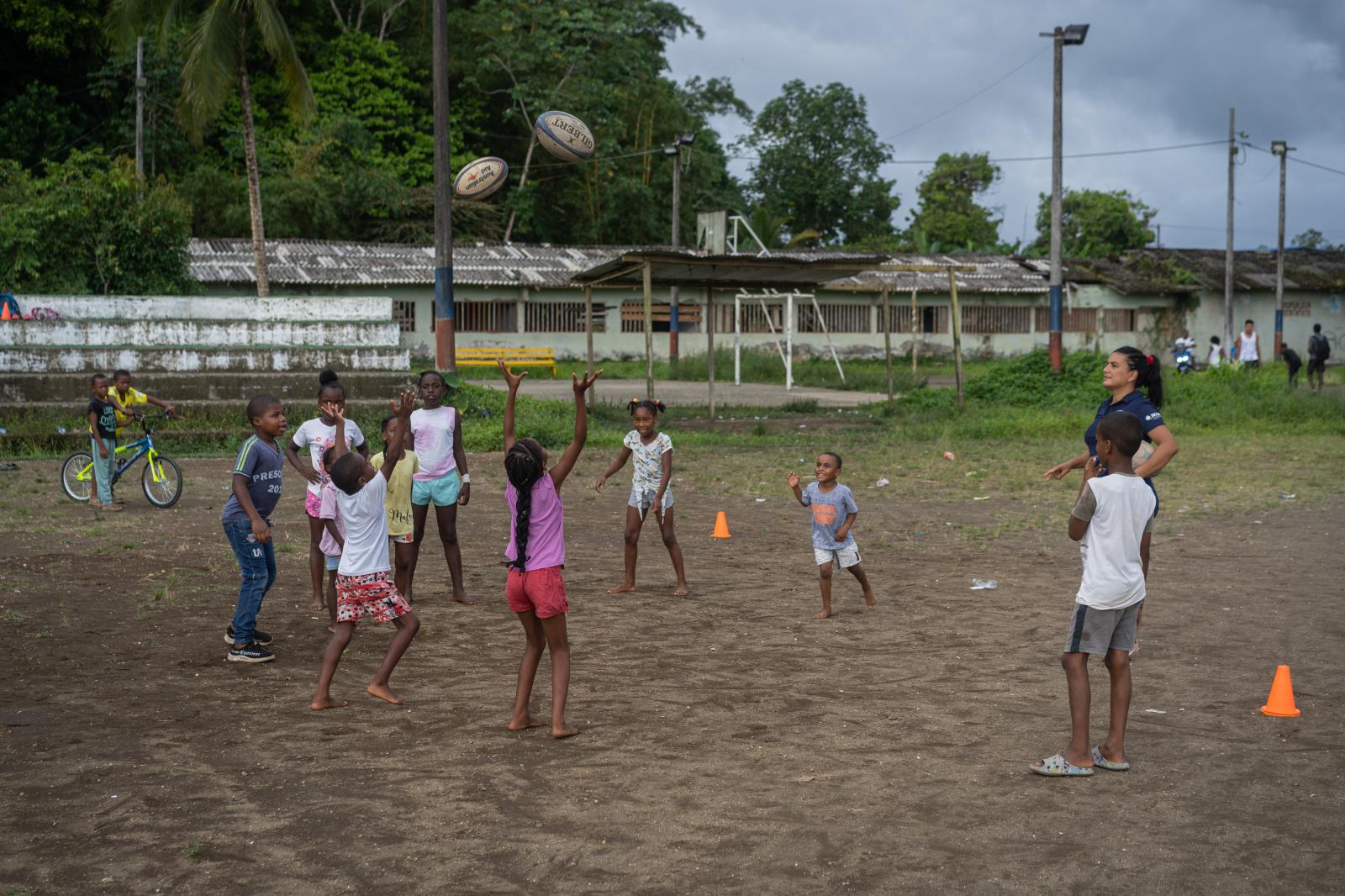 Rugby 4 Peace Colombia: Sport as a tool against social exclusion  -   