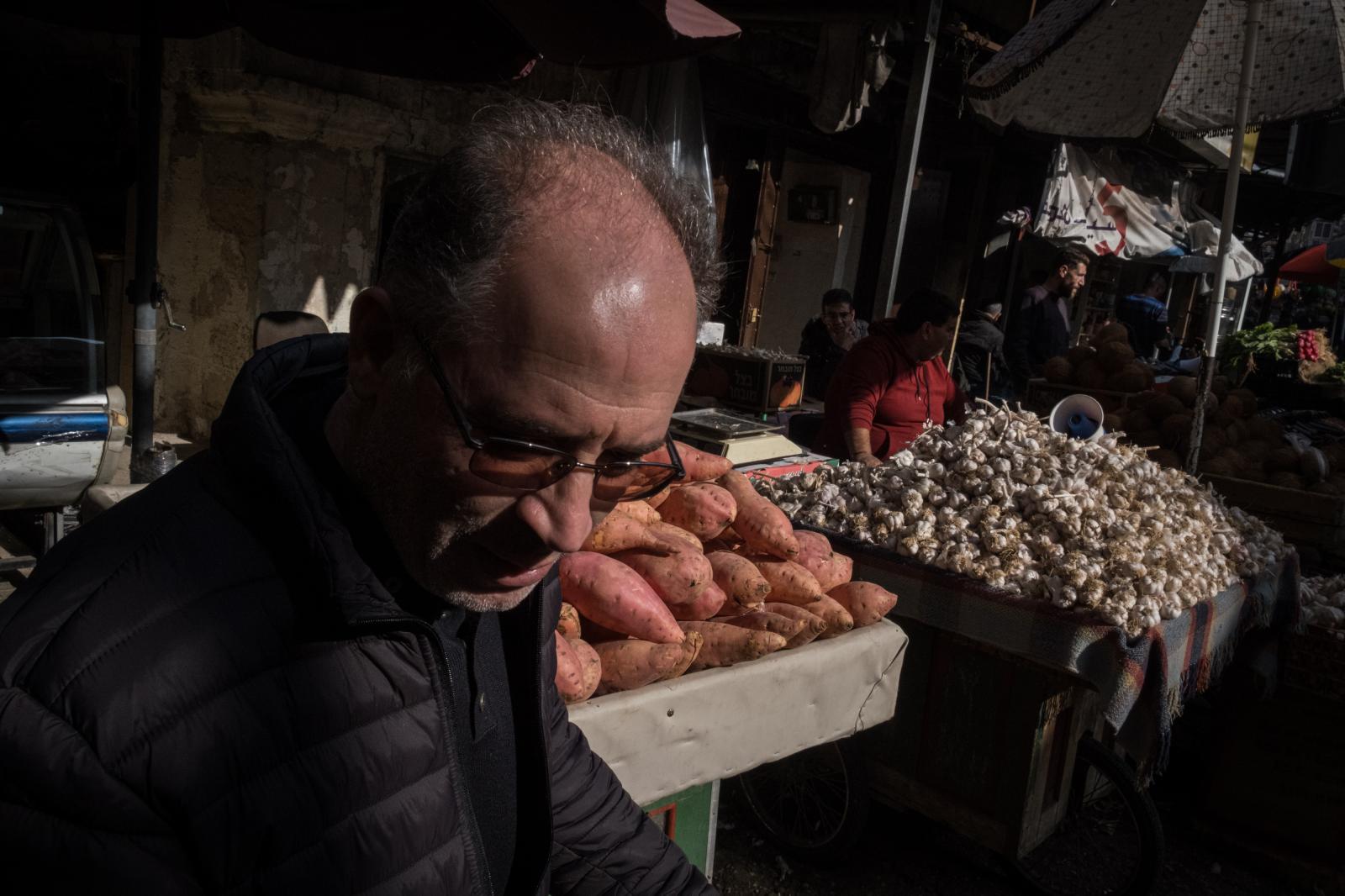 Israel, an announced war - Workers in the city of Nablus, Palestine. The entire region has been affected by the closure of...