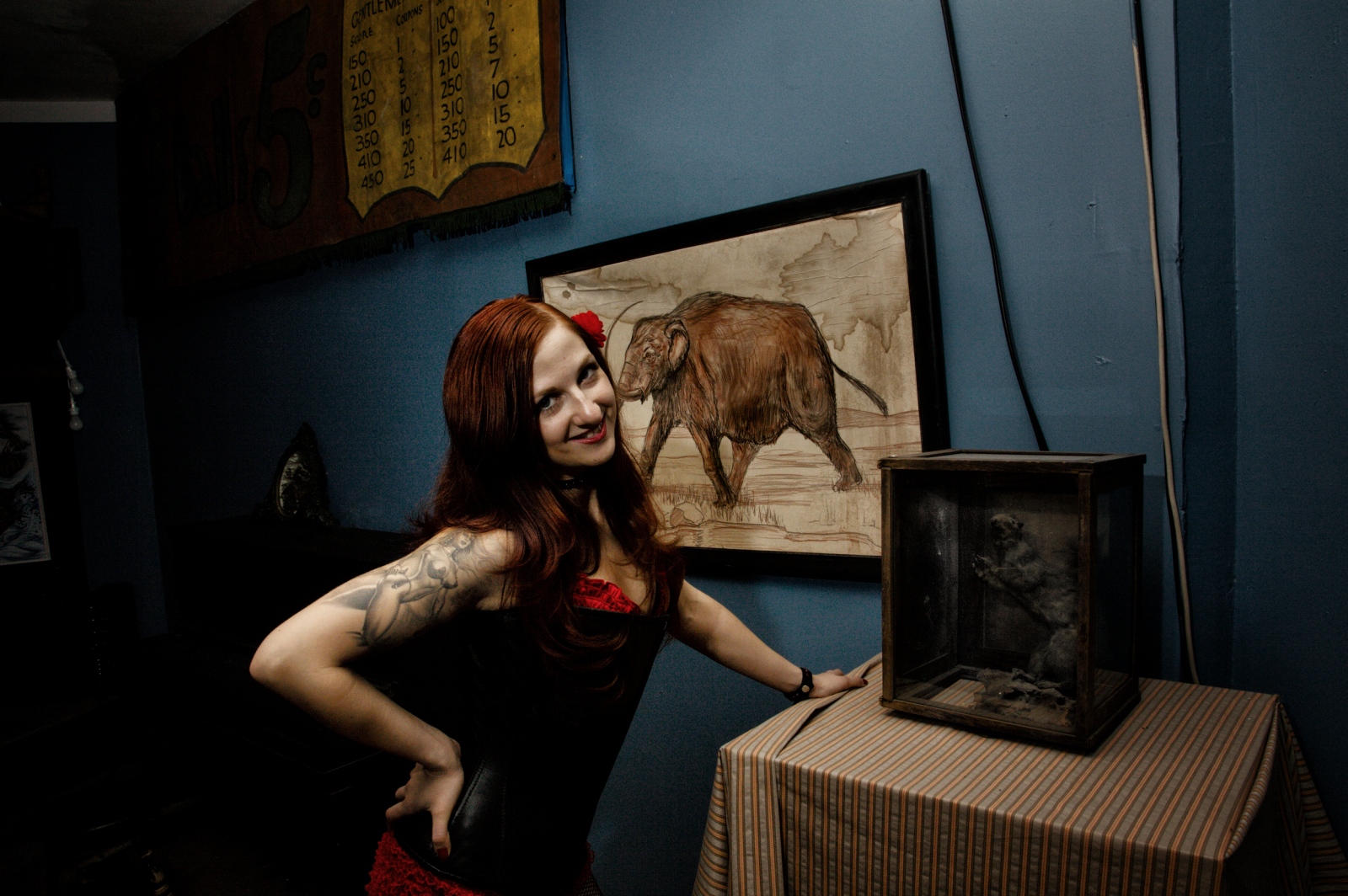 Art and Documentary Photography - Loading curiousPeoples2012_22.jpg