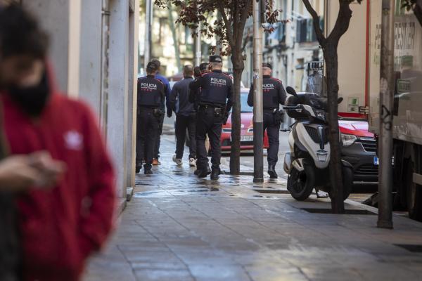 Daily Evictions in Barcelona: A Struggle for Survival -   