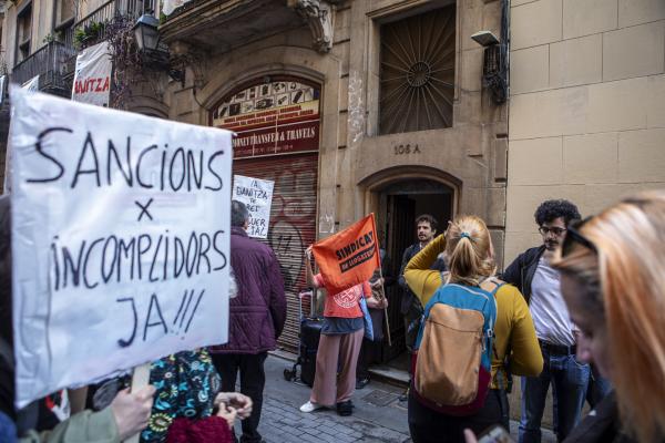 Daily Evictions in Barcelona: A Struggle for Survival -   