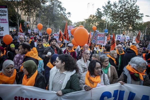 A historic demonstration against unattainable rental prices collapses Barcelona -   