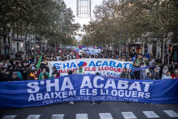 A historic demonstration against unattainable rental prices collapses Barcelona -   