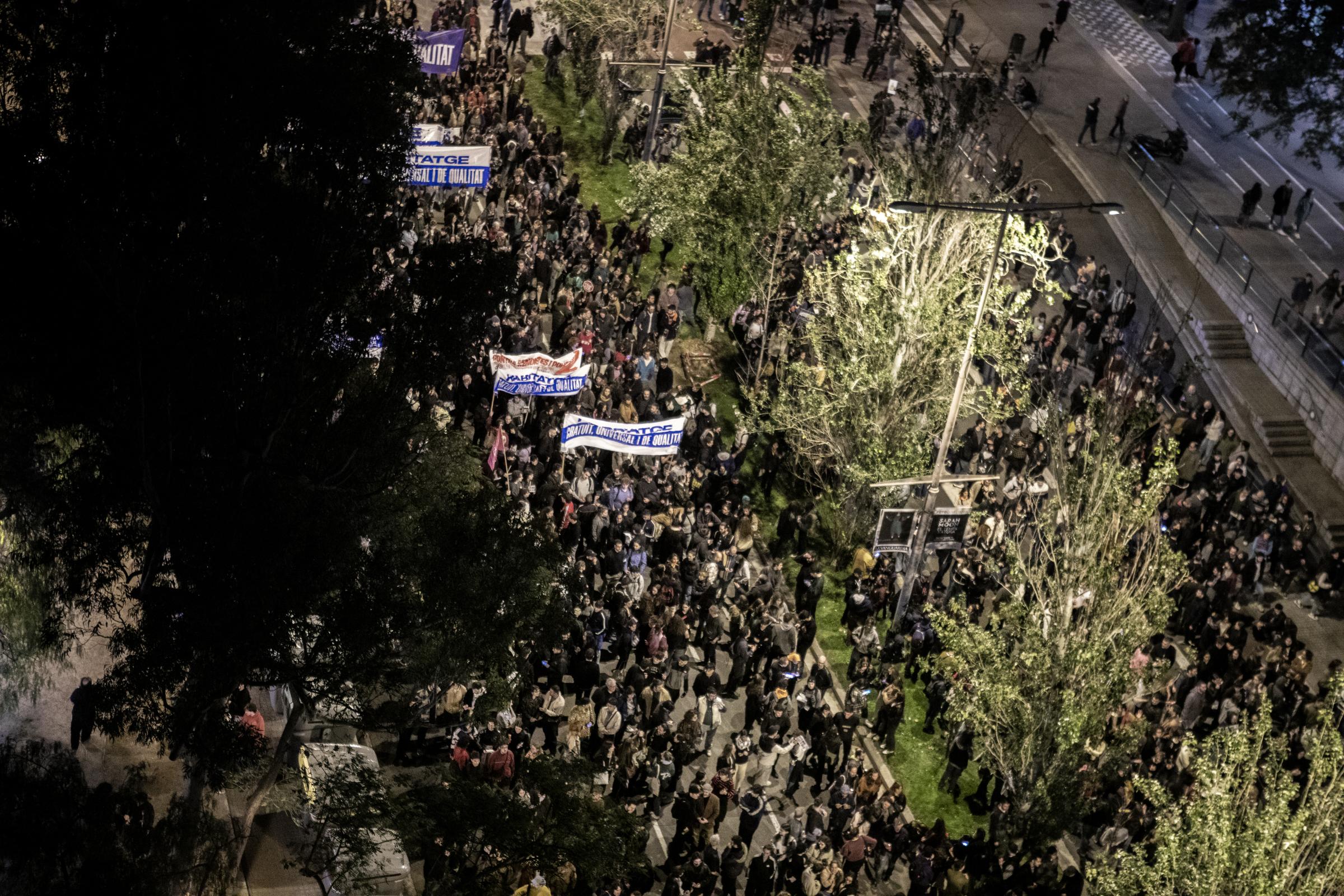 A historic demonstration against unattainable rental prices collapses Barcelona