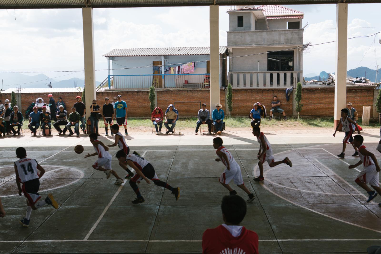 Image from Basketball in the Sierra Norte of Oaxaca - Team Tamix plays against Tierra Blanca at the Copa Mixe...