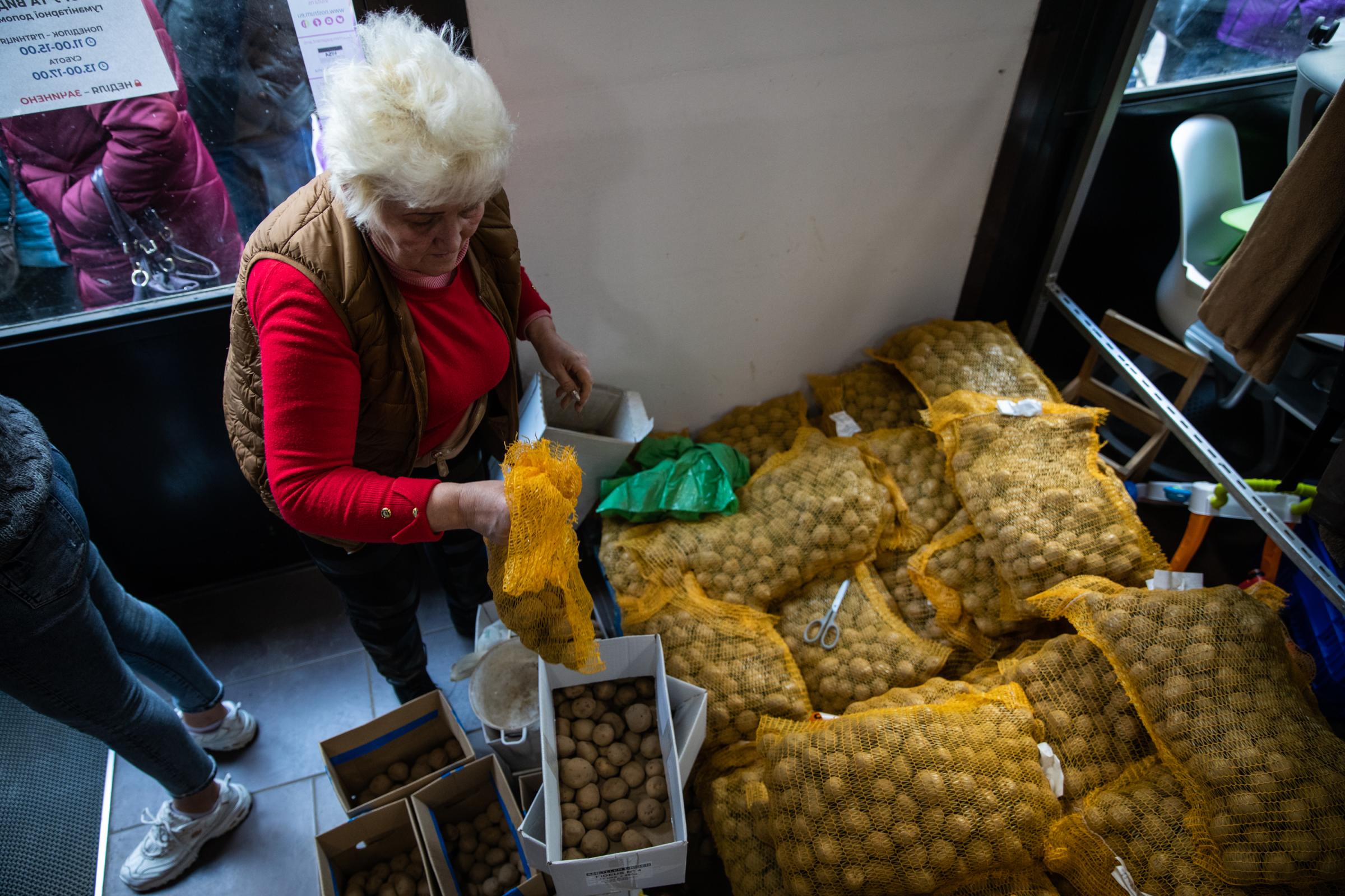 Ukrainian Refugee Association Collects Food And Basic Necessities - BARCELONA, SPAIN - FEBRUARY 09: A Ukrainian volunteer...