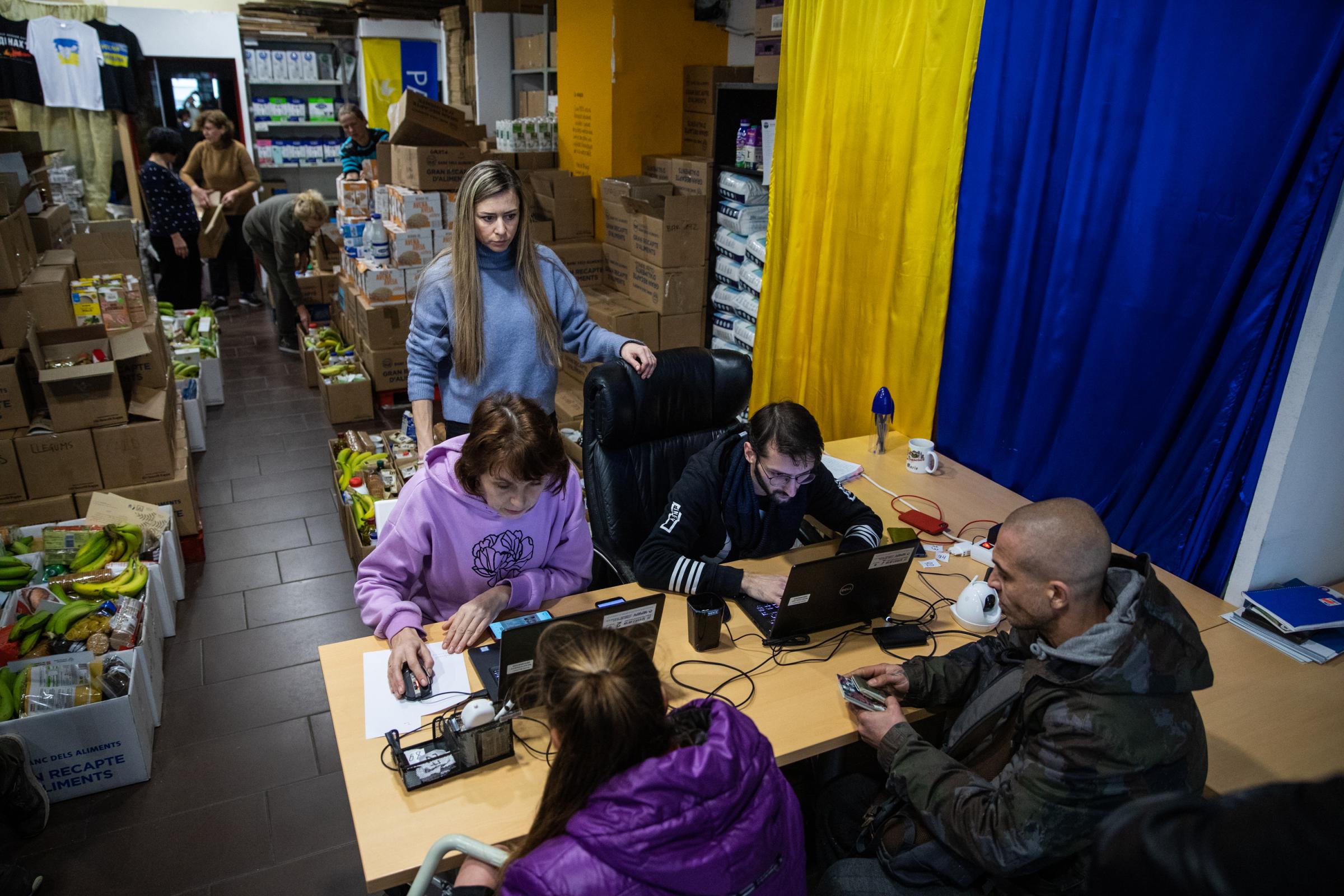 Ukrainian Refugee Association Collects Food And Basic Necessities - BARCELONA, SPAIN - FEBRUARY 09: Ukrainian volunteers...