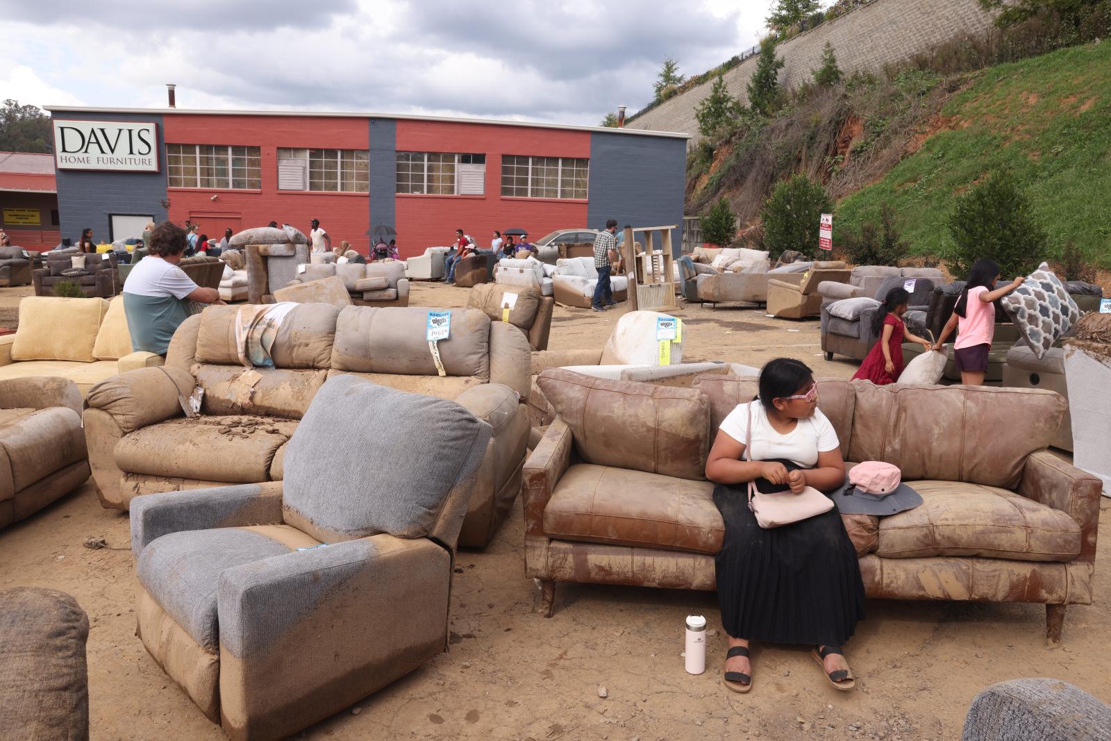 Hurricane Helene - Free Furniture?