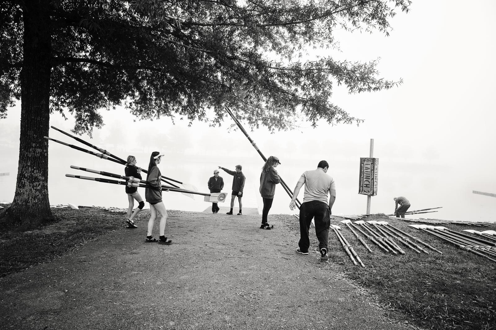 Unloading Boats