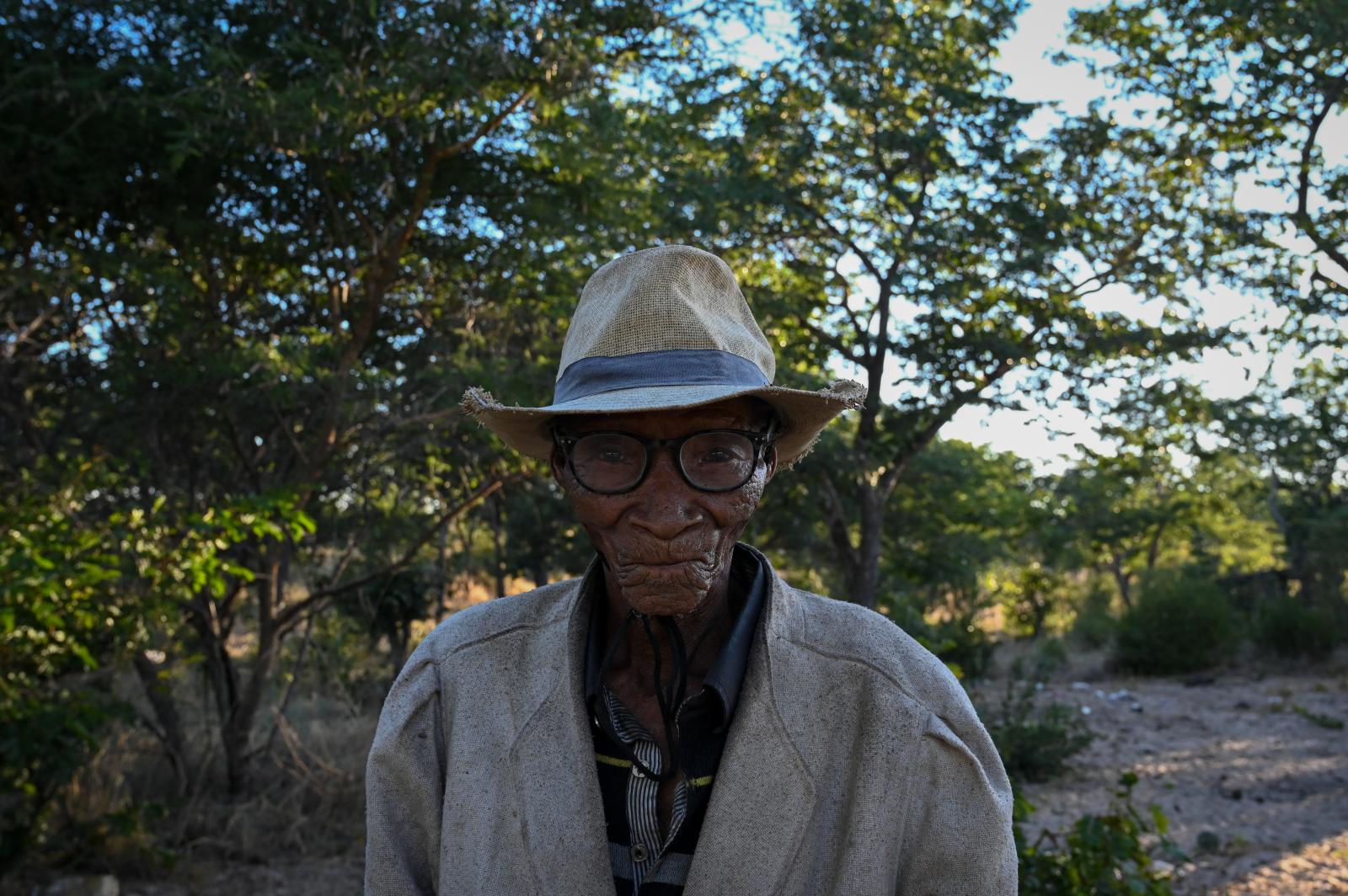 Namibia's first people: the last stand -   