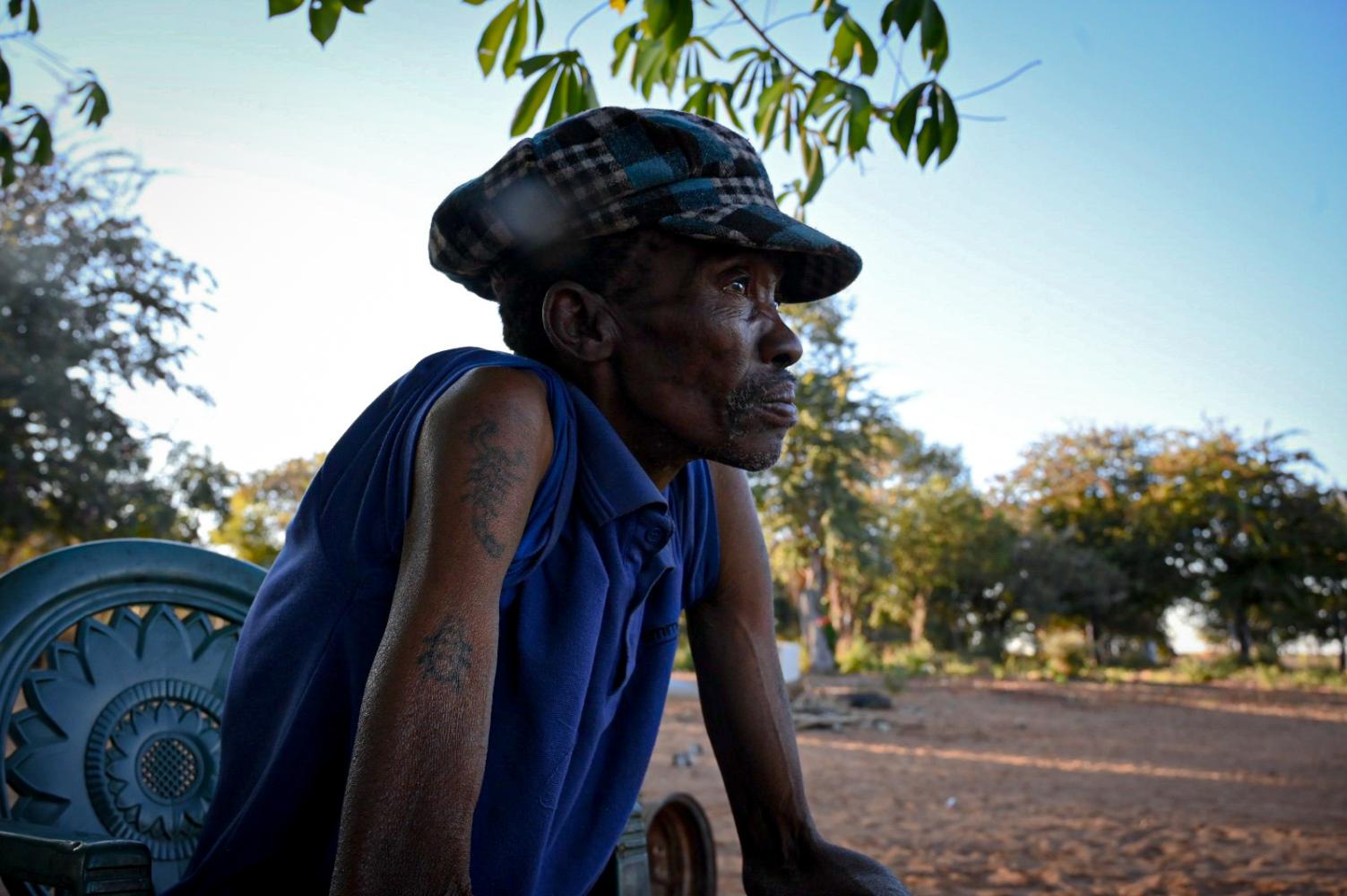 Namibia's first people: the last stand -   