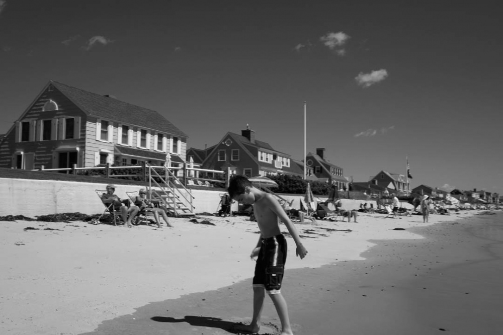 Beach Walk, Maine (2015)