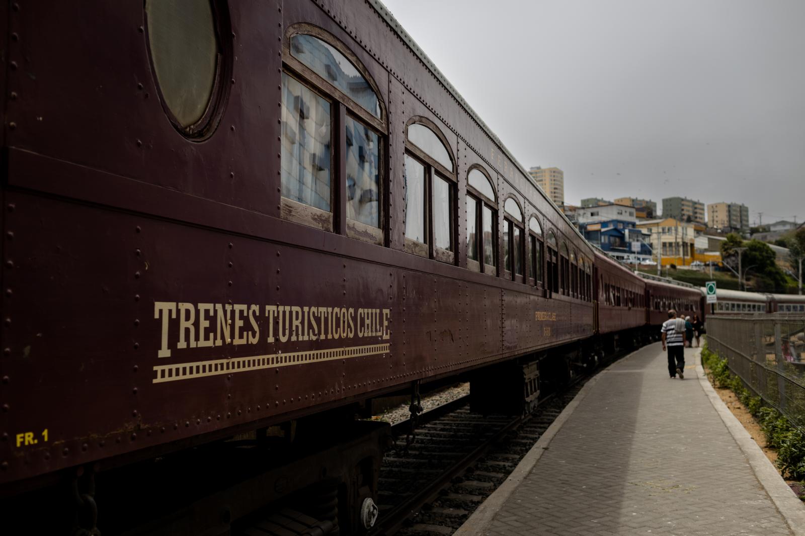 El País: Viaje al mar a bordo del único tren centenario de Chile