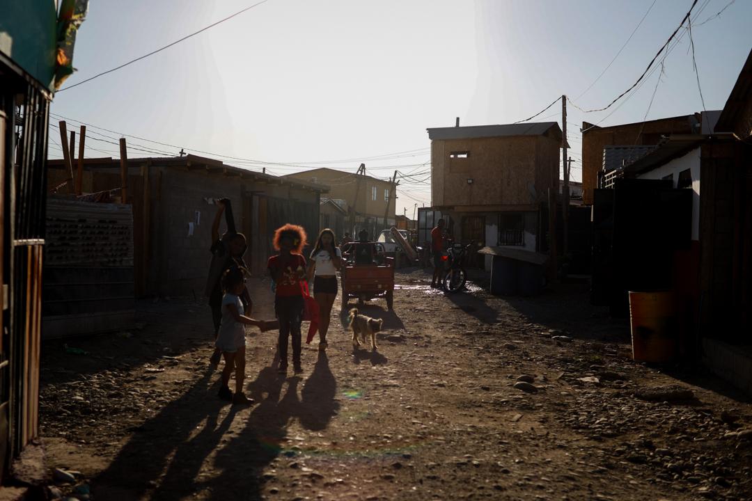 El País. Nuevo Amanecer, el asentamiento irregular que se convirtió en una 'mini ciudad' 