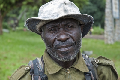MUGARUKA, WARRIOR GORILLA SURVIVING THE DRC