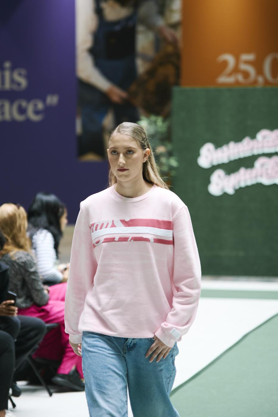 Suzannah covers Wimbledon Sustainable Fashion Week (WSFW).