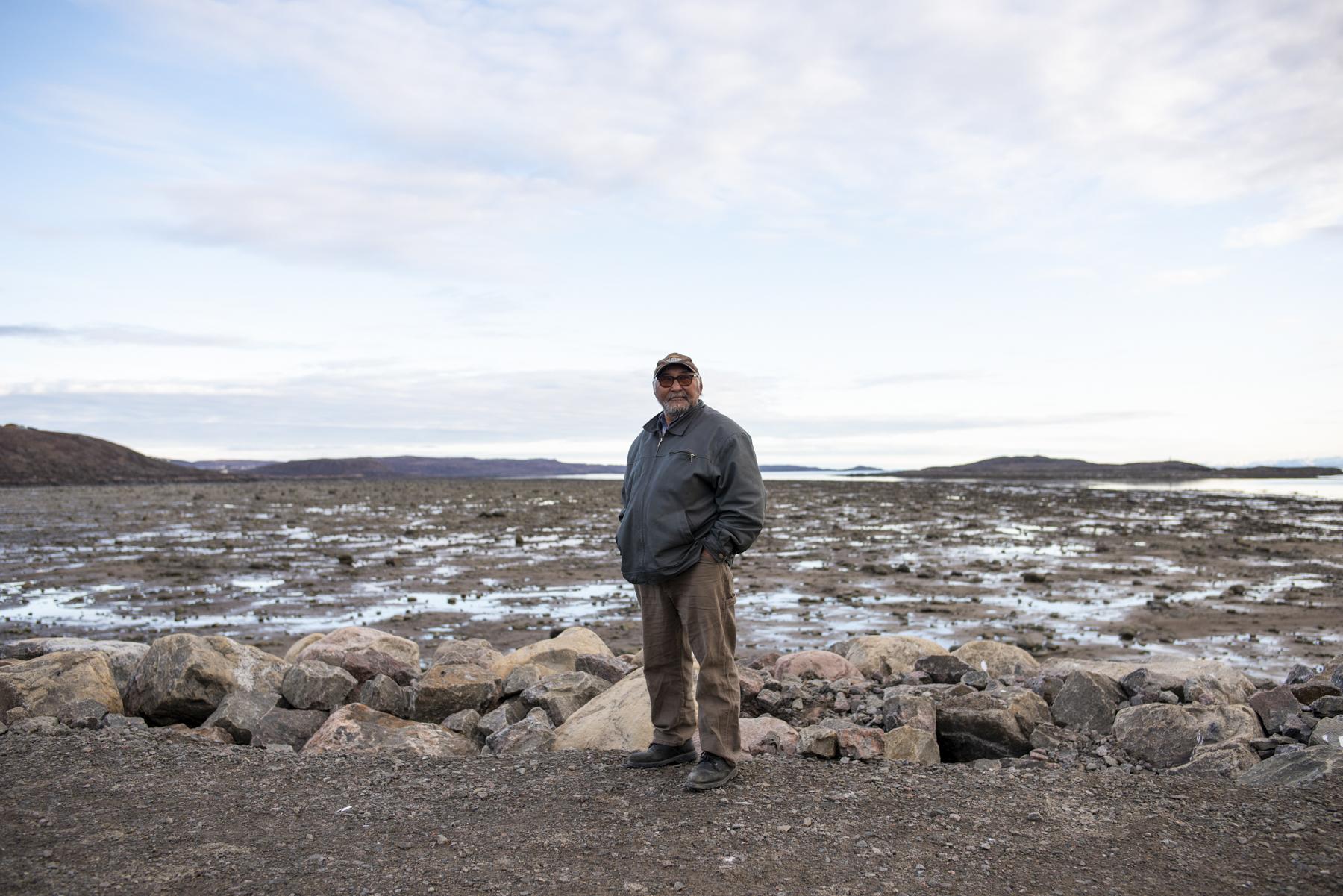 No Place to Grow Old - The Globe and Mail - Solomon Awa, a hunter, elder and a specialist in Inuit...