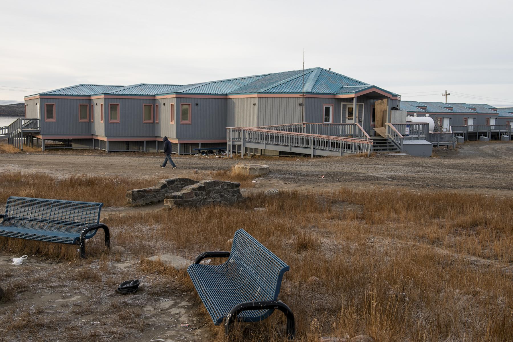 No Place to Grow Old - The Globe and Mail - Iqaluit’s elders home sits vacant and under...