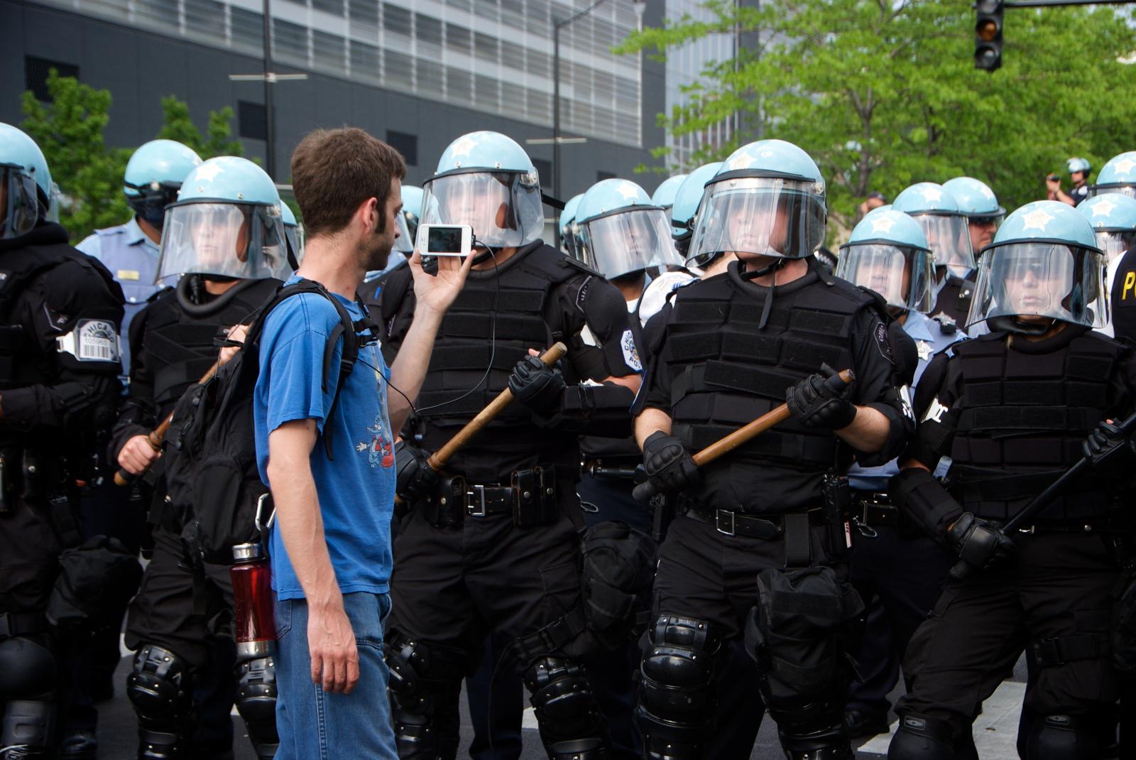 Livestreamer Filming Police, No NATO Protests Chicago, May 2012