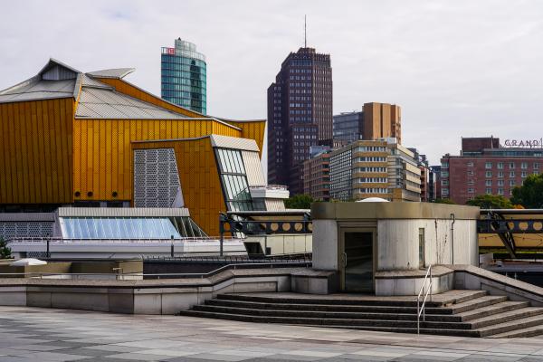 View from the Kulturforum Berlin to the Philharmonie Building with its golden Facade | Buy this image