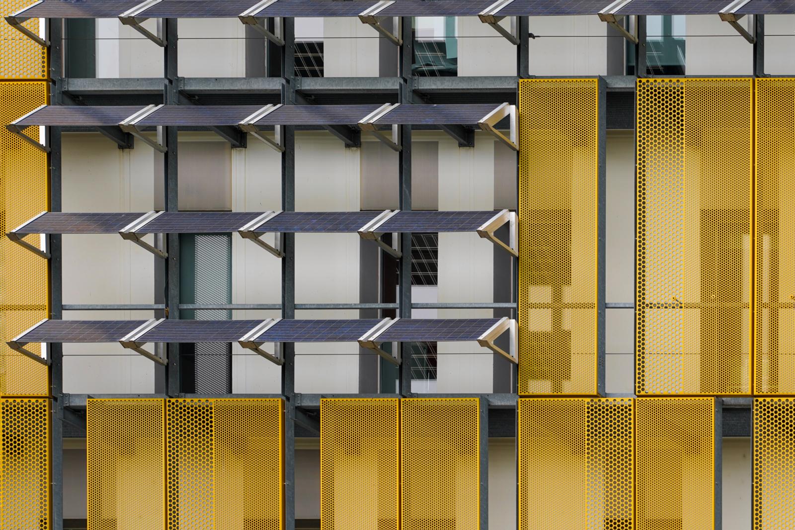 Image from New Photographs -  Grenoble, France  # 4281 4/2024 Dynamic Facade:...