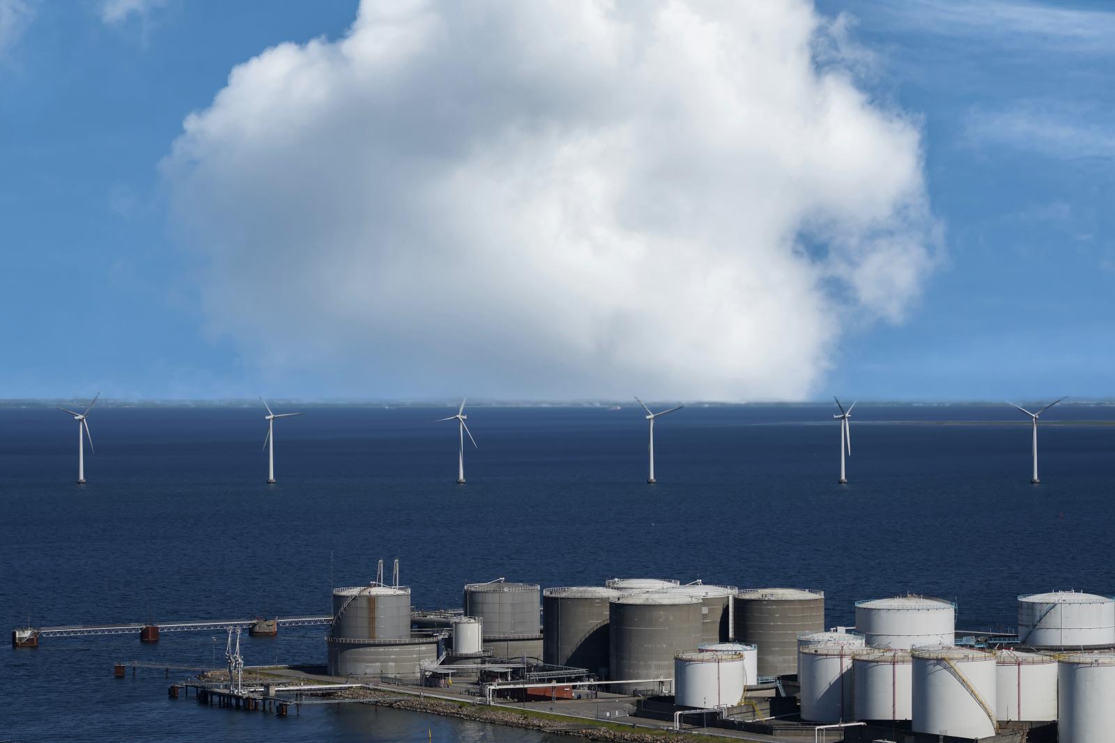 Copenhagen: Wind Turbines, Offshore Wind and Tank Farm 