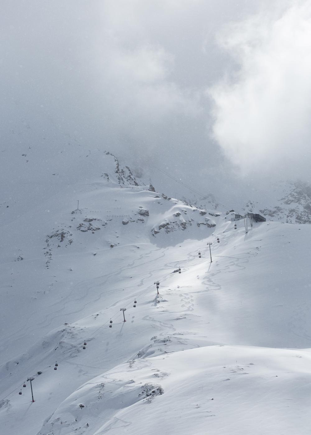 13 avril 2023, Les Arc 2000. Domaine skiable des Arcs 2000. 