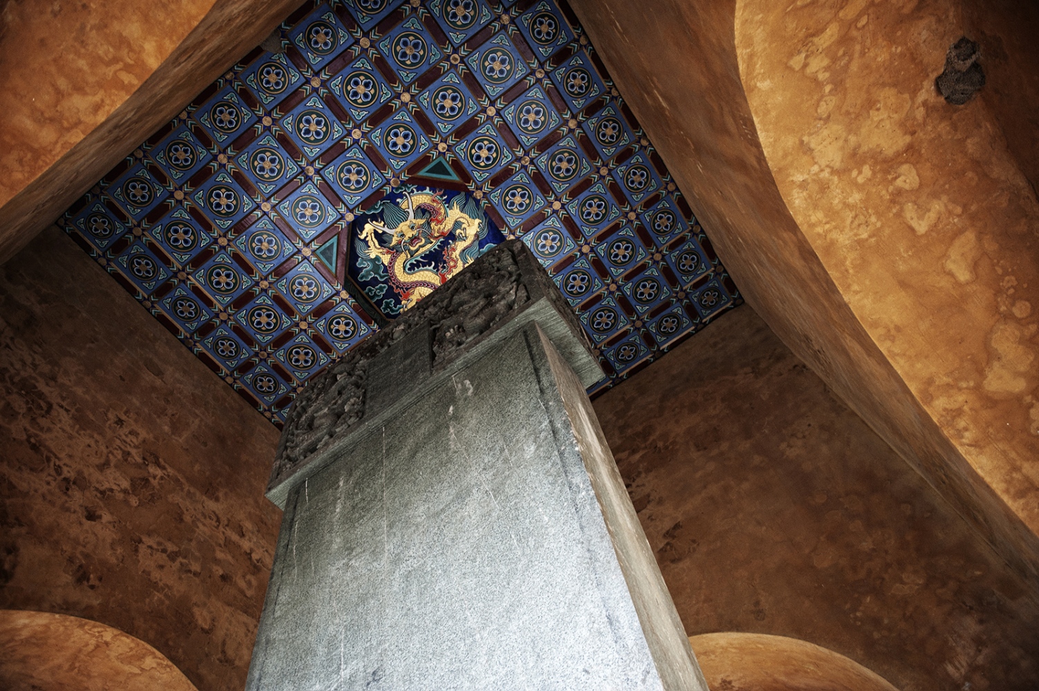 Art and Documentary Photography - Loading _ELU9146_oo.jpg