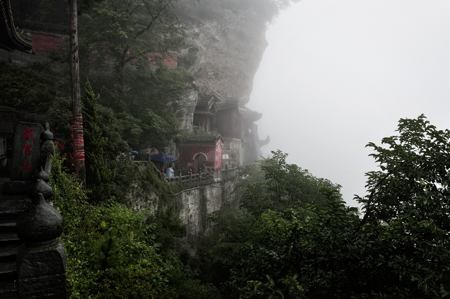 Art and Documentary Photography - Loading _ELU9258_pp.jpg