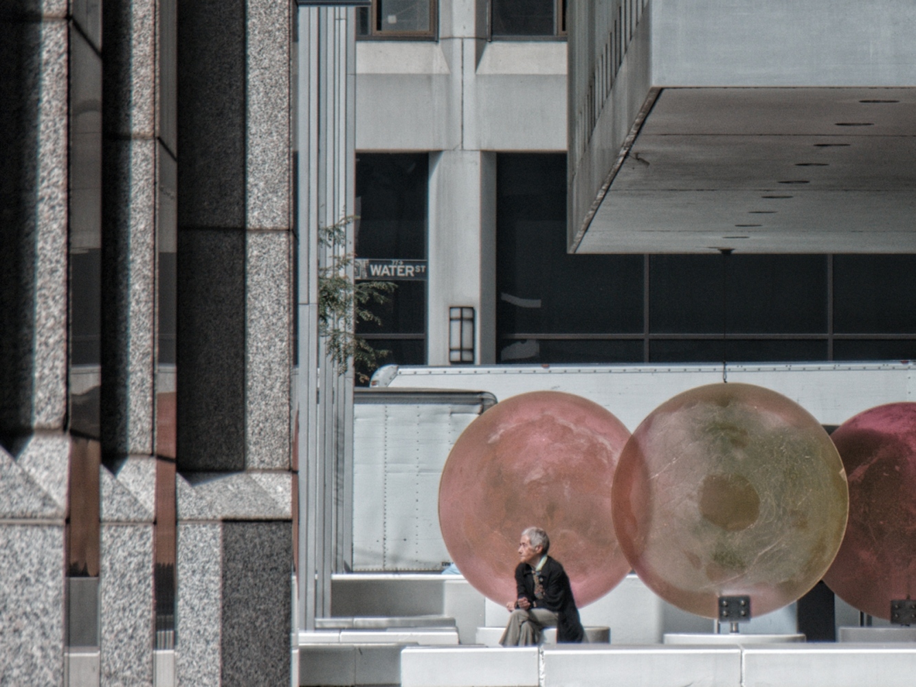 Art and Documentary Photography - Loading CRW_0027.jpg