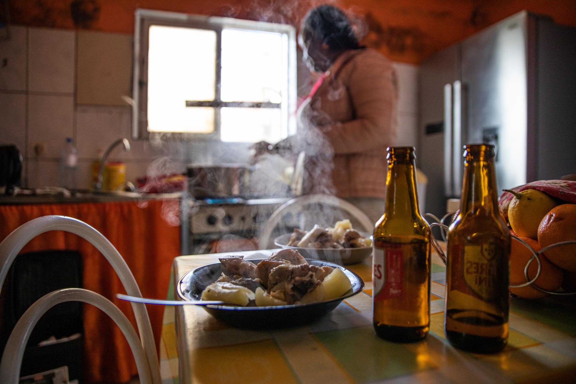 The Aftermath 2º Torrão - Lunch at Datche's house. She belongs to one of the...