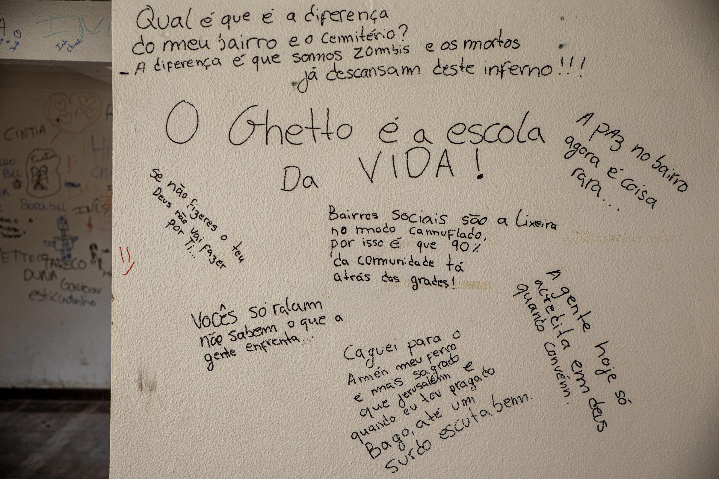 The Aftermath 2º Torrão -   Messages left by some residents before the house was...
