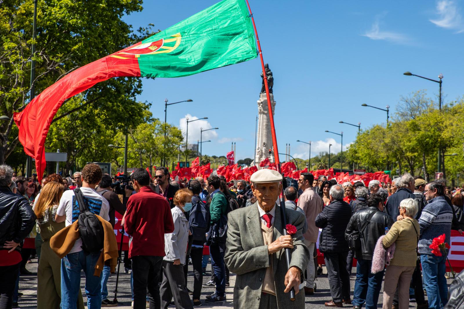 Without restrictions or masks, images of an April 25th celebration different from recent years.