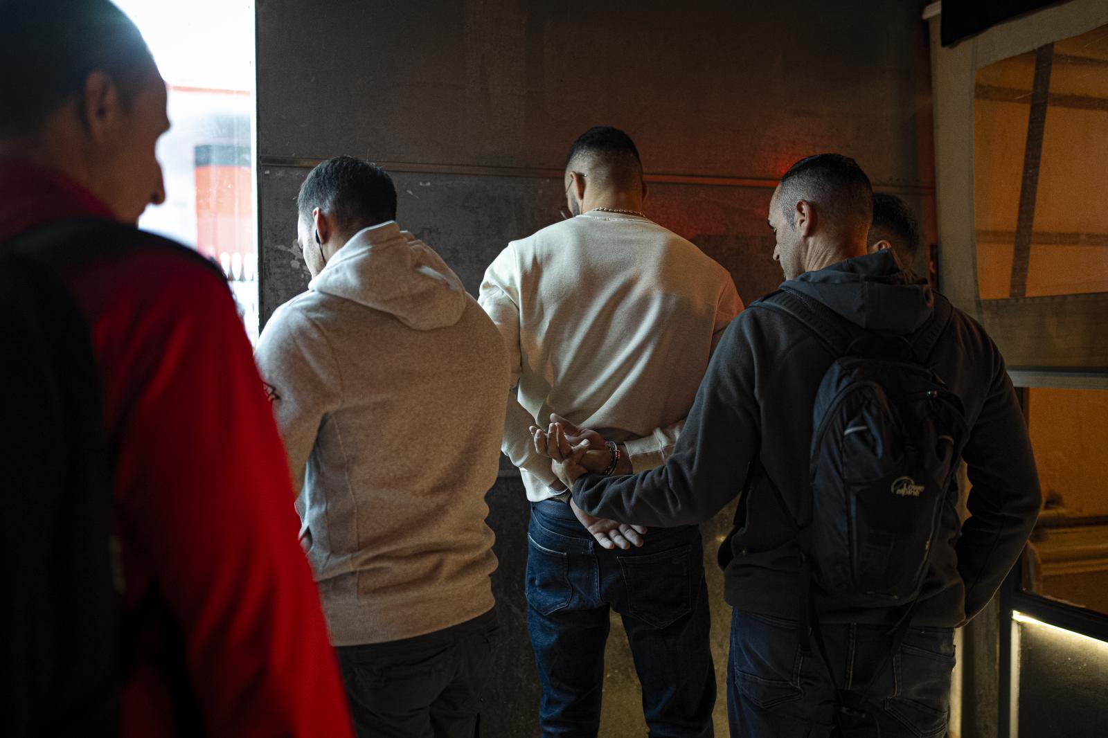 Image from DAILY NEWS - Plainclothes officers of the Titani group of the Mossos...