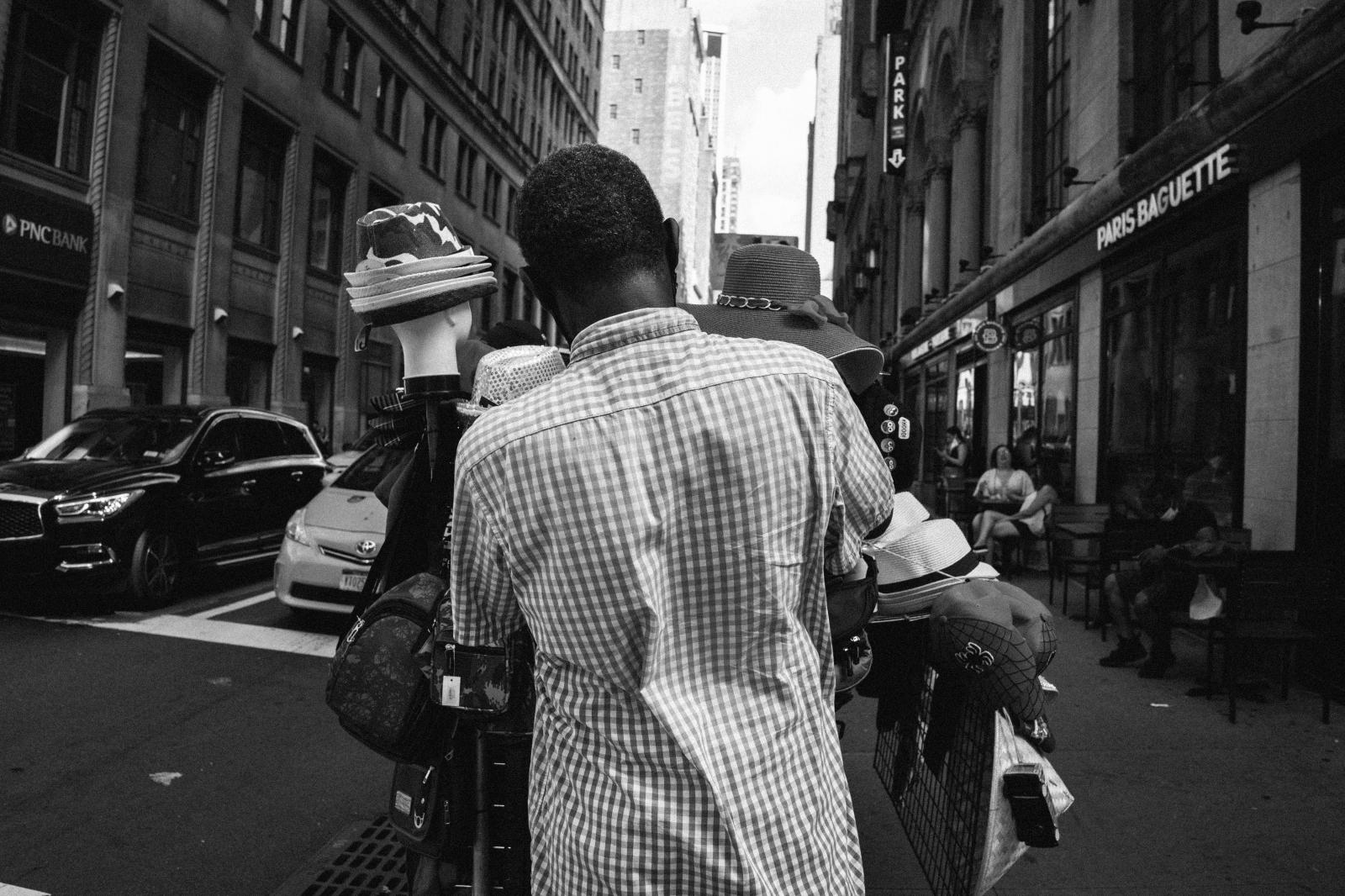 Streets of NY Hustle | Buy this image