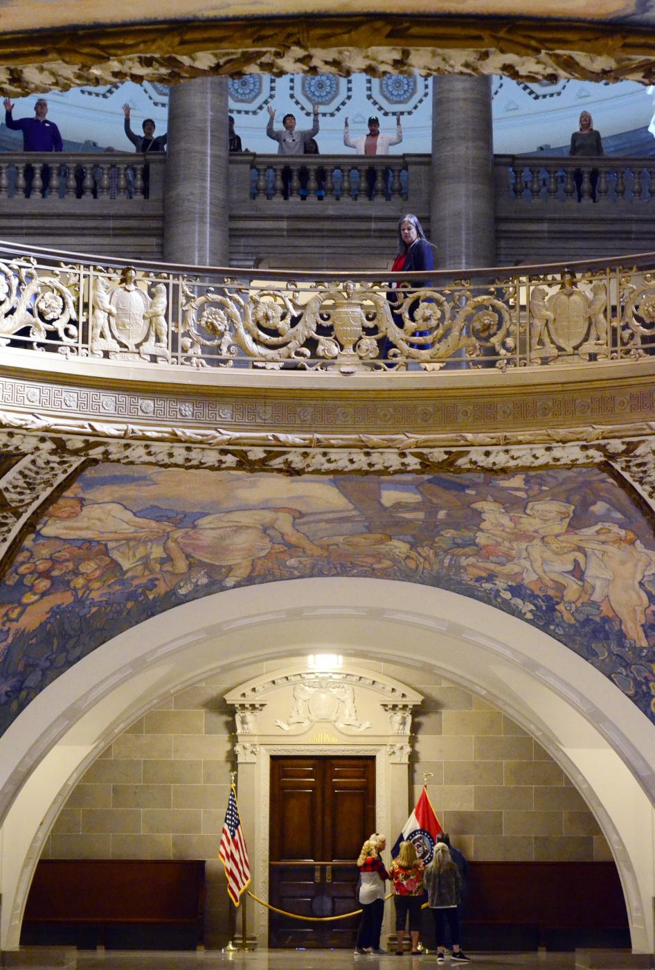 People flock to varying floors ...issouri leaders in the Capitol.