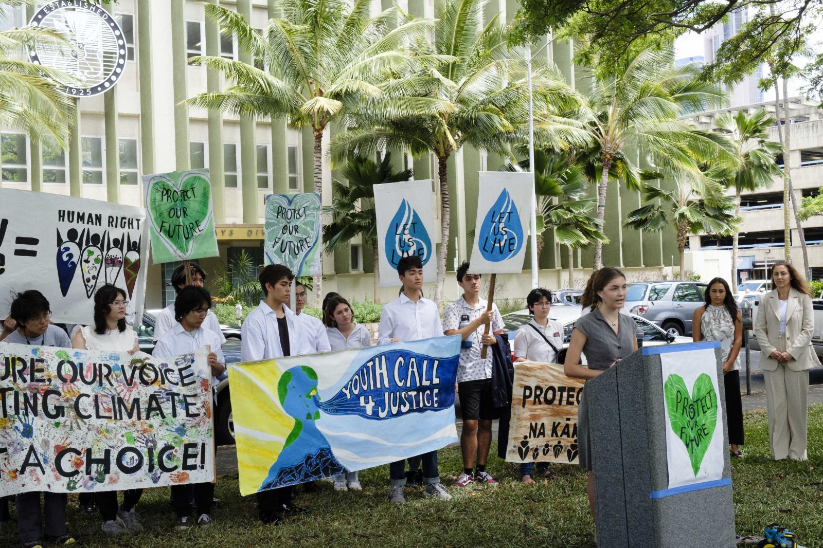 Youth climate activists assembl... HONOLULU 01/26/23 Honolulu USA