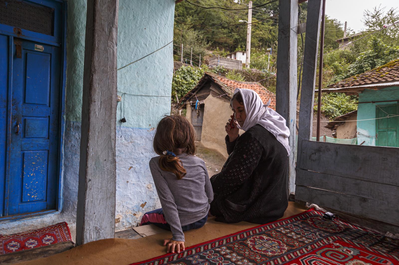 The Roohangiz Grandmother -   The Rouhangiz grandmother has not left the village for...