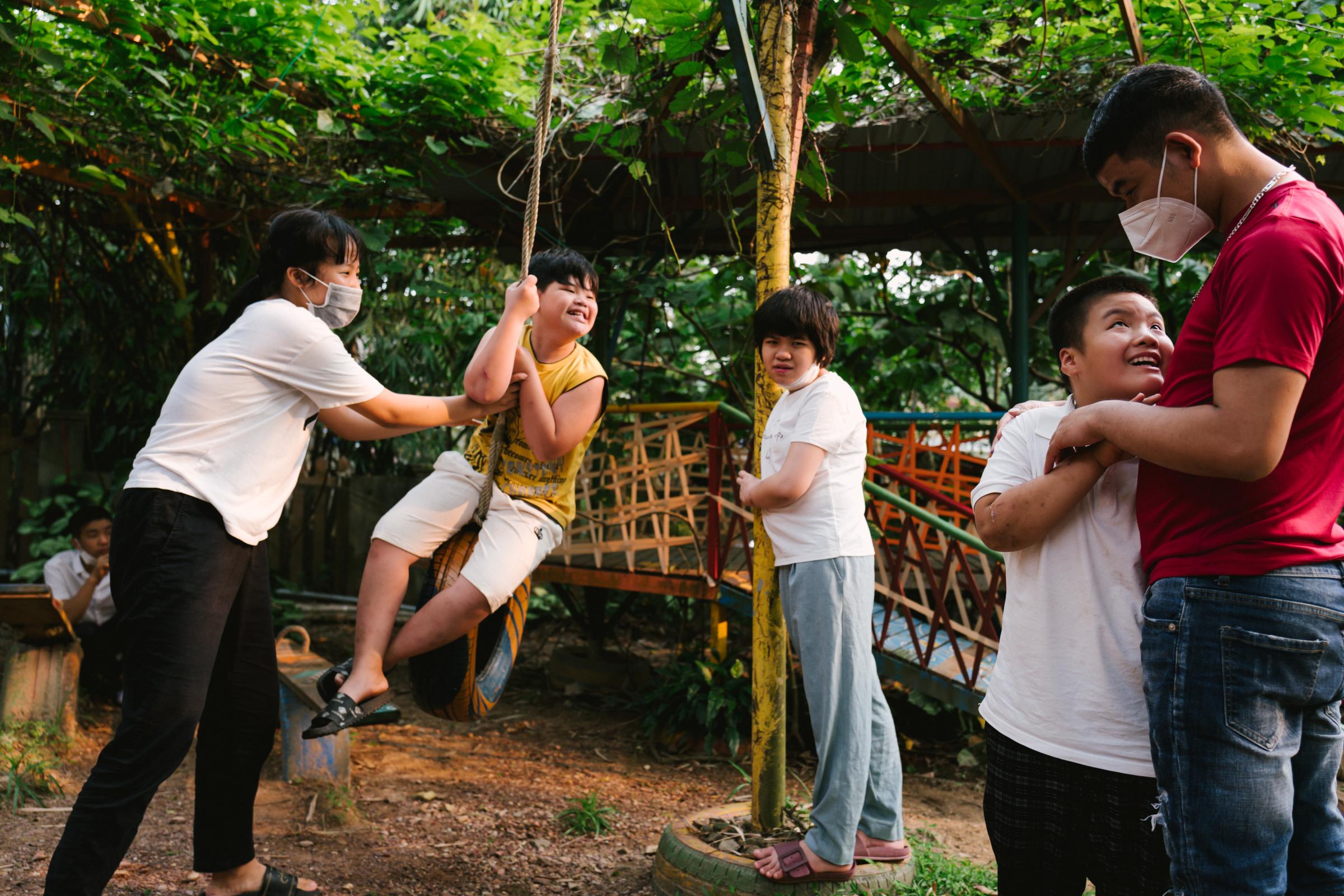 A day in life at Peaceful Bamboo Family - Bright faces during playtime, in the late dimmed twilight...