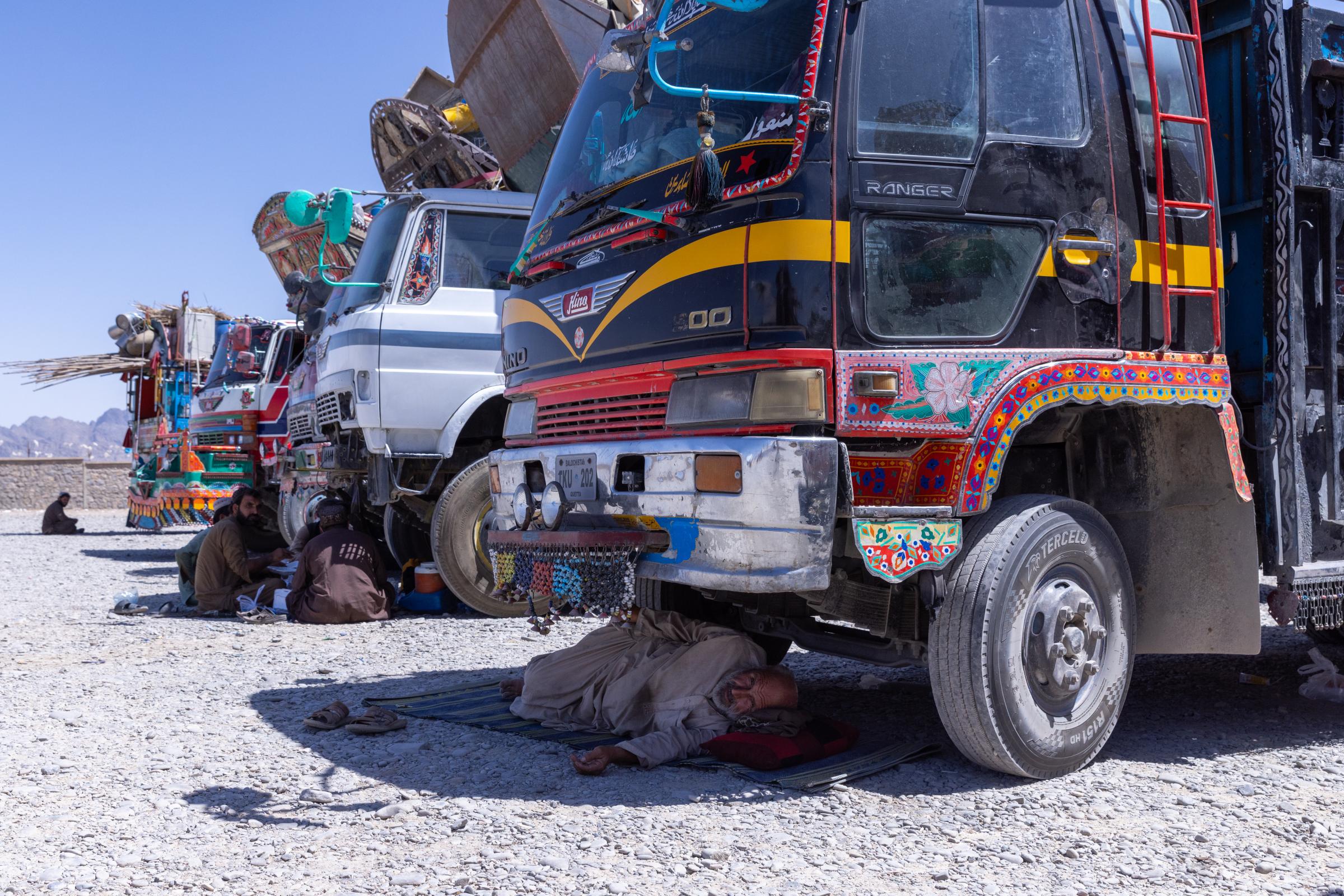 Report on the Forced Return of Afghan Migrants from Pakistan (via Spin Boldak & Torkham) -   