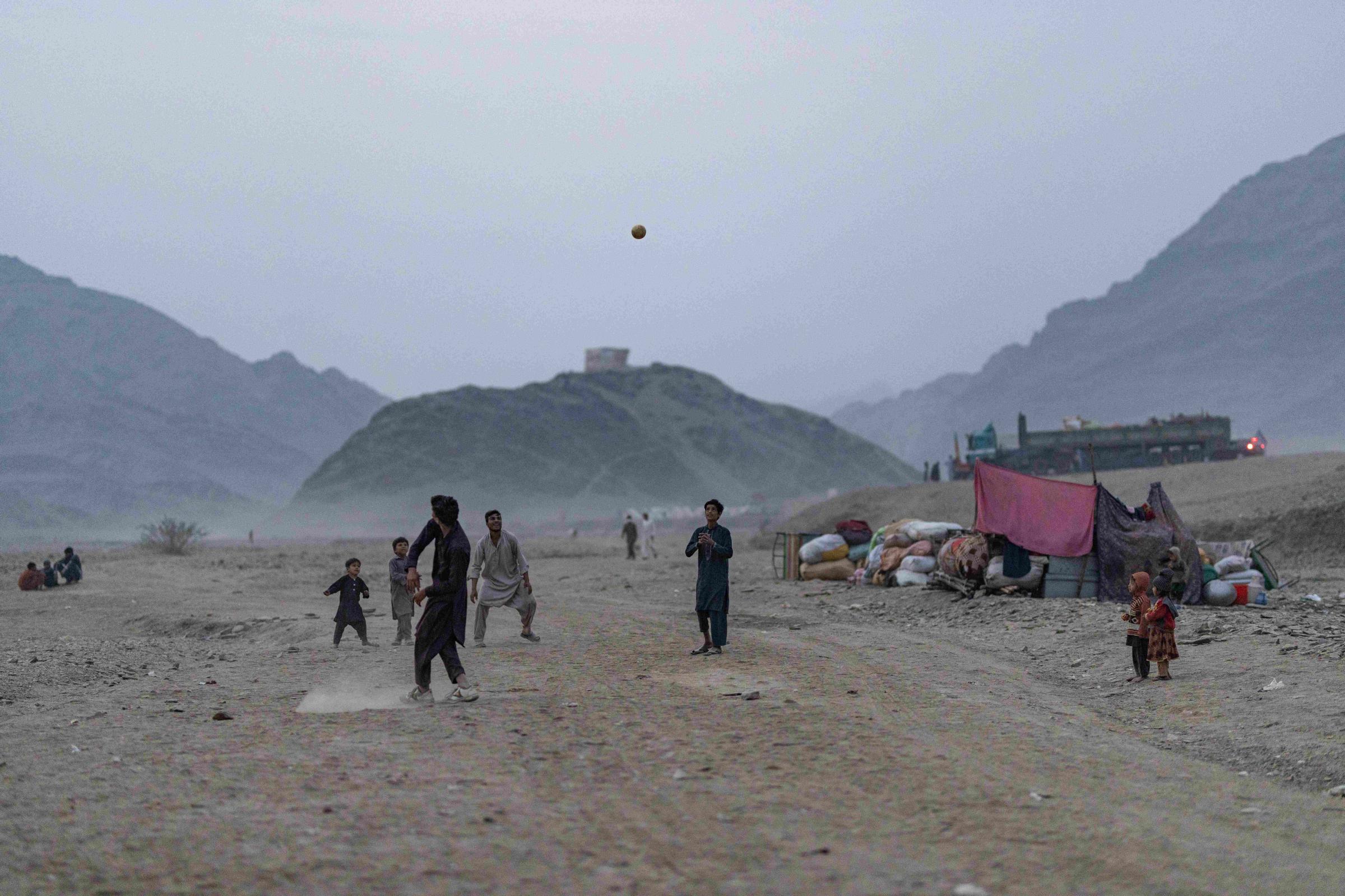 Report on the Forced Return of Afghan Migrants from Pakistan (via Spin Boldak & Torkham) -   