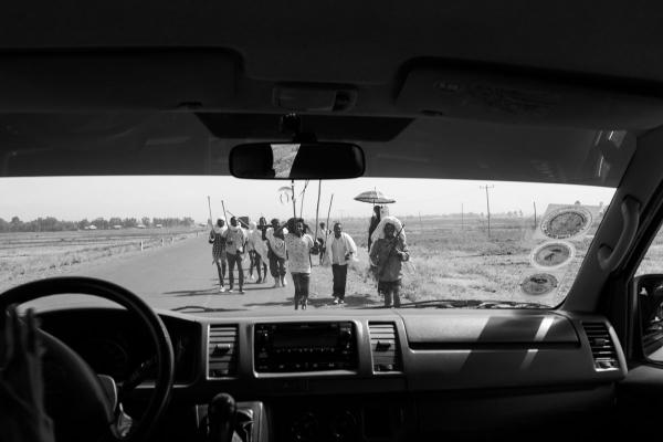 Ethiopia through the car window (12 images) - 