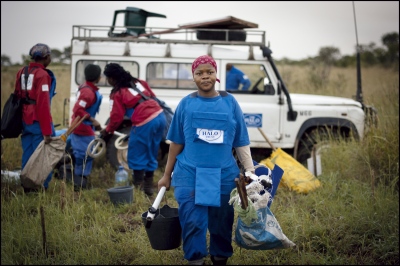 Women De-Miners, Mozambique. -  Preparing for a days demining in Damo minefield Maputo...