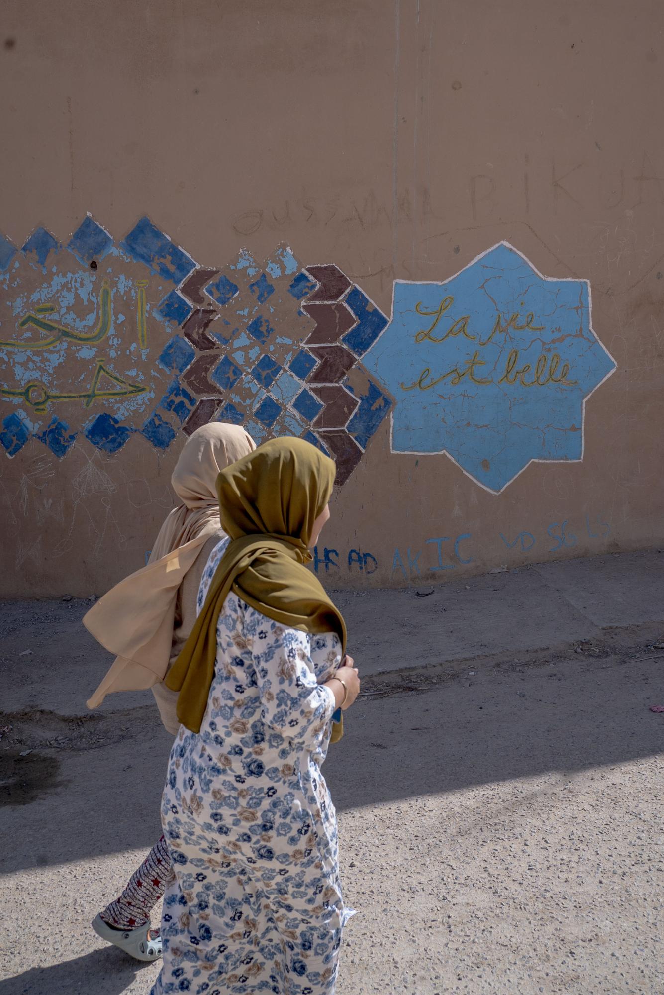 Maroc - the shock - "La vie est belle'. Le village dans lequel ce...