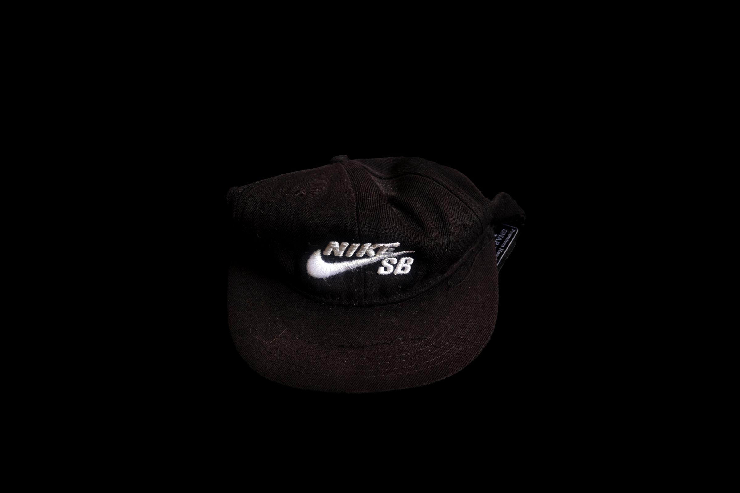 The belongings of Andrea Salgado, victim of femicide -  A Nike cap, Edomex, 2022. 