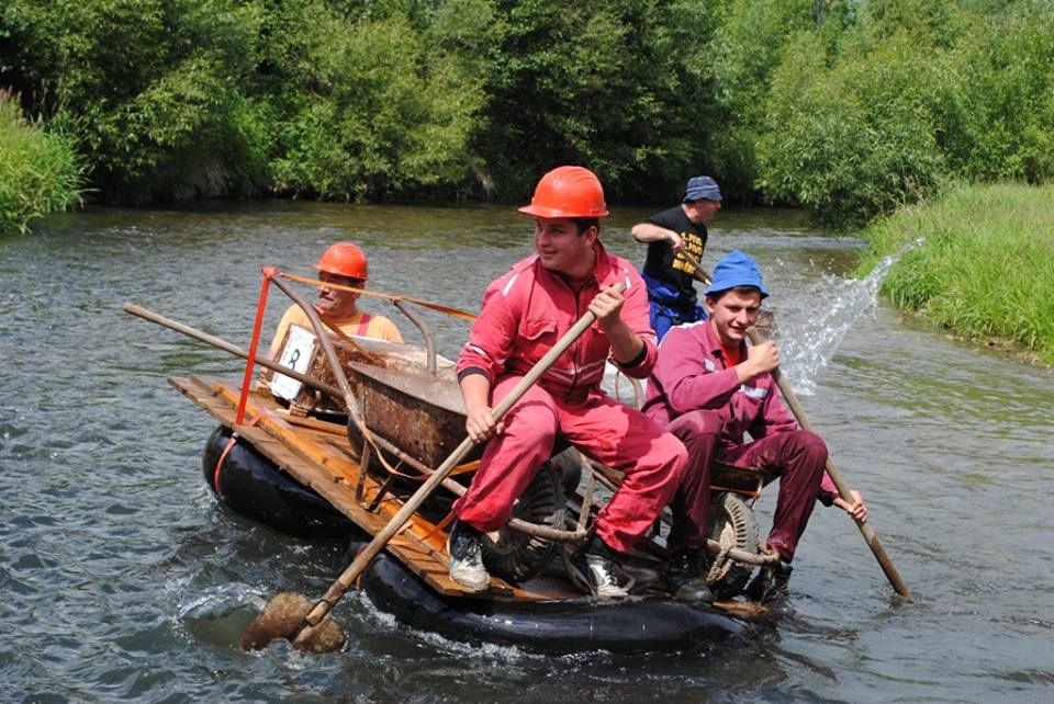 Art and Documentary Photography - Loading zednici.jpg