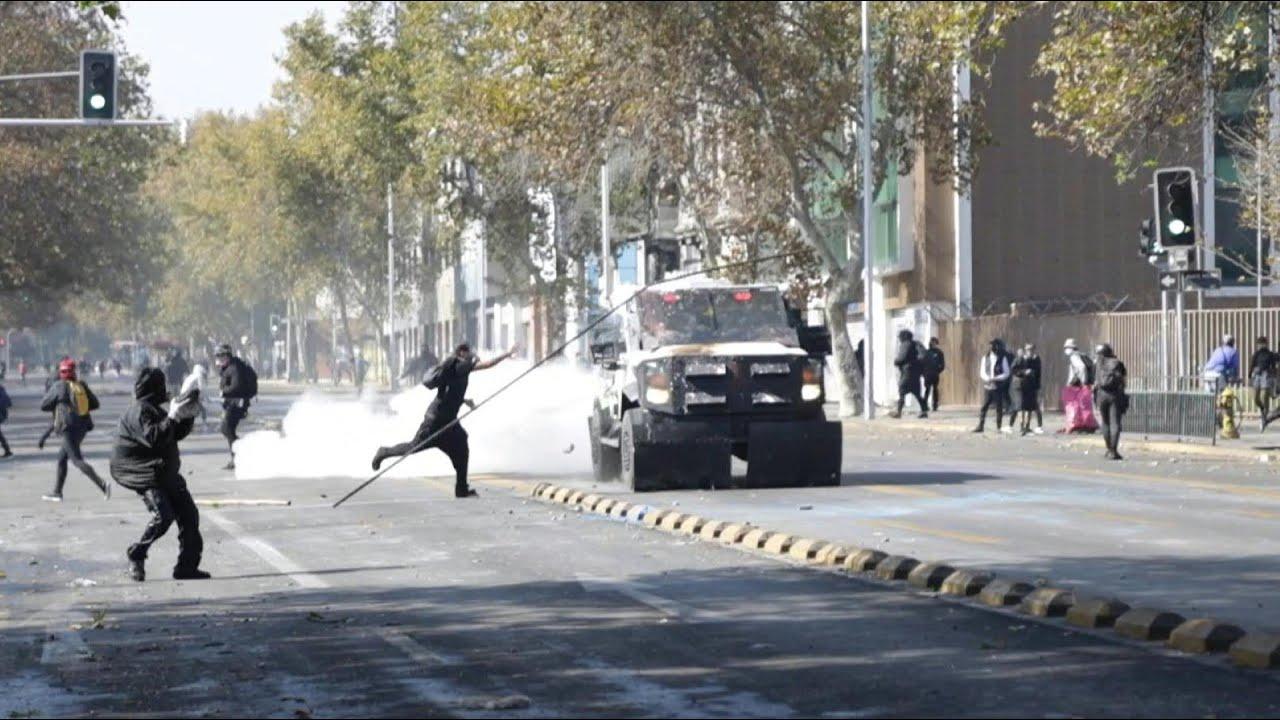 Tres personas baleadas durante manifestaciÃ³n del 1 de mayo en Chile | AFP