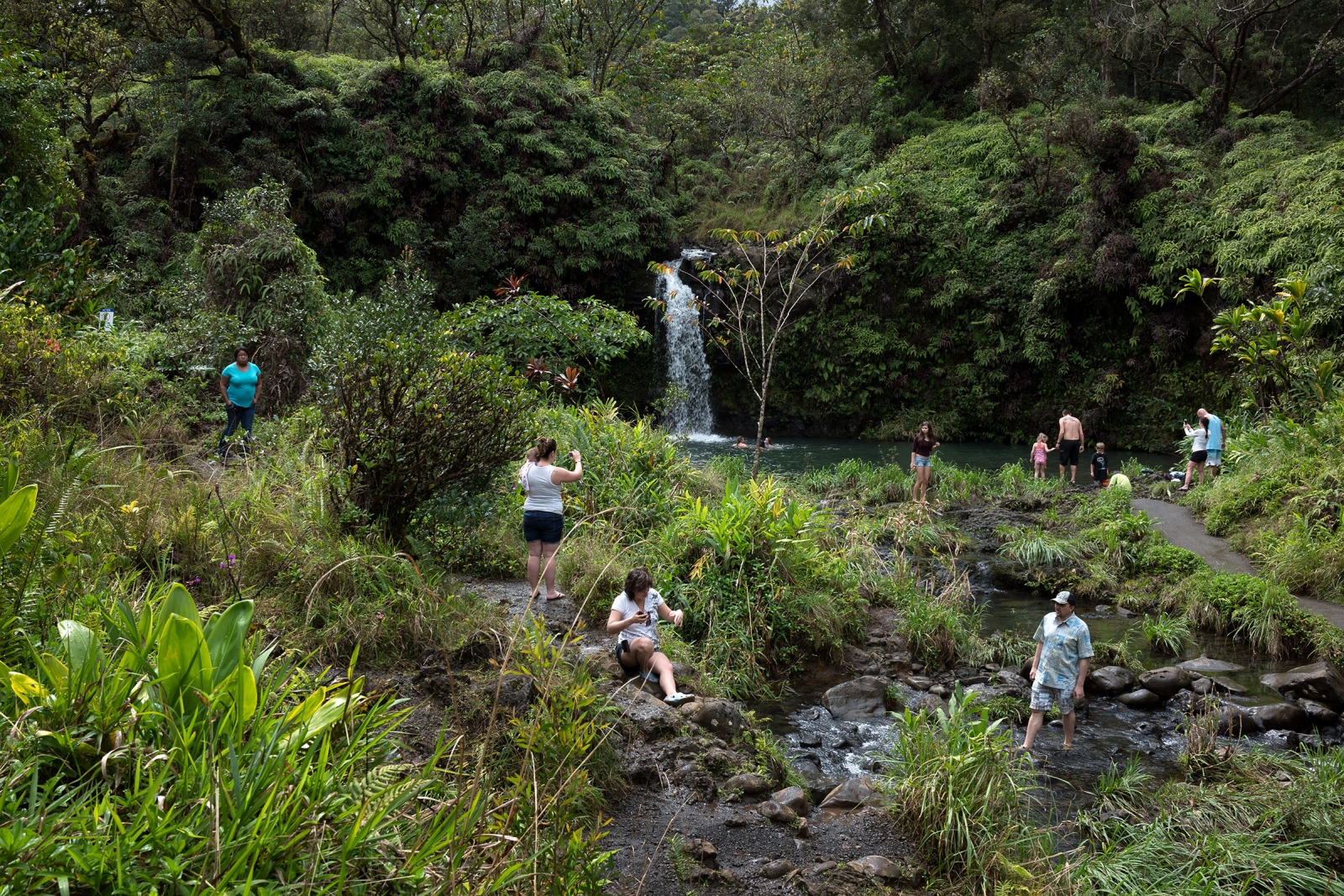 O'ahu - Untitled (Waterfall), Hawaii 2016