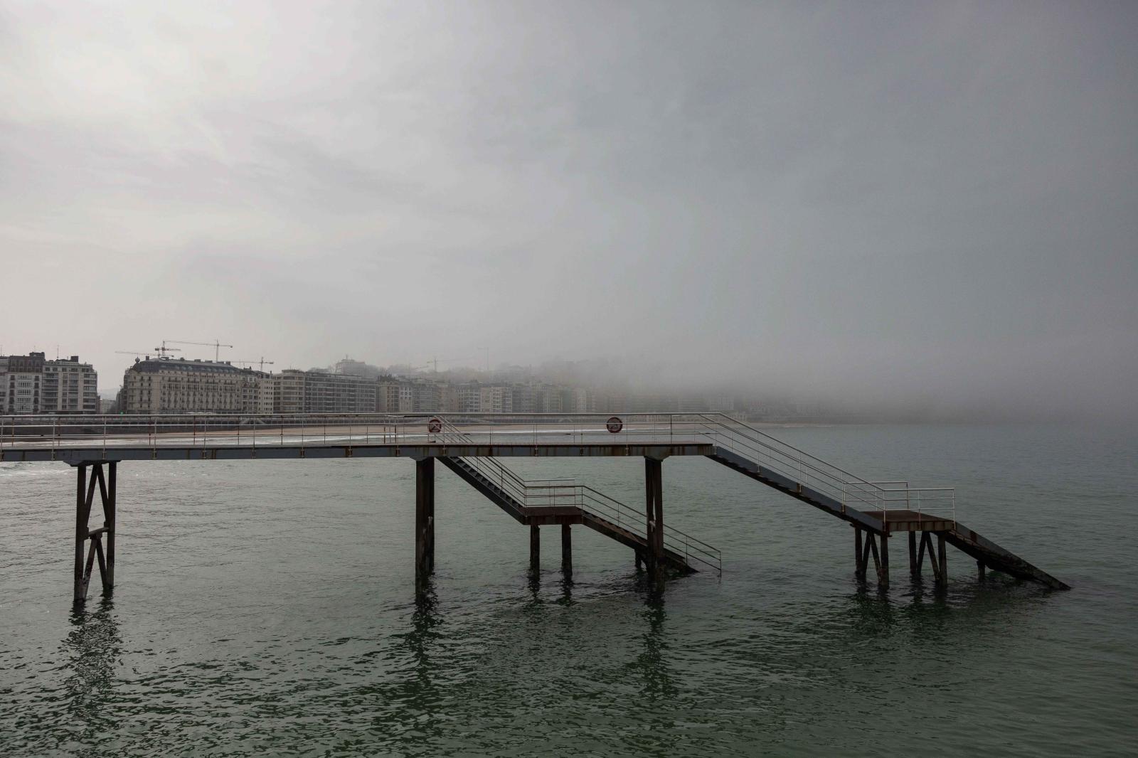  The San Sebatian boathouse, a ... take photos of the bay, empty 