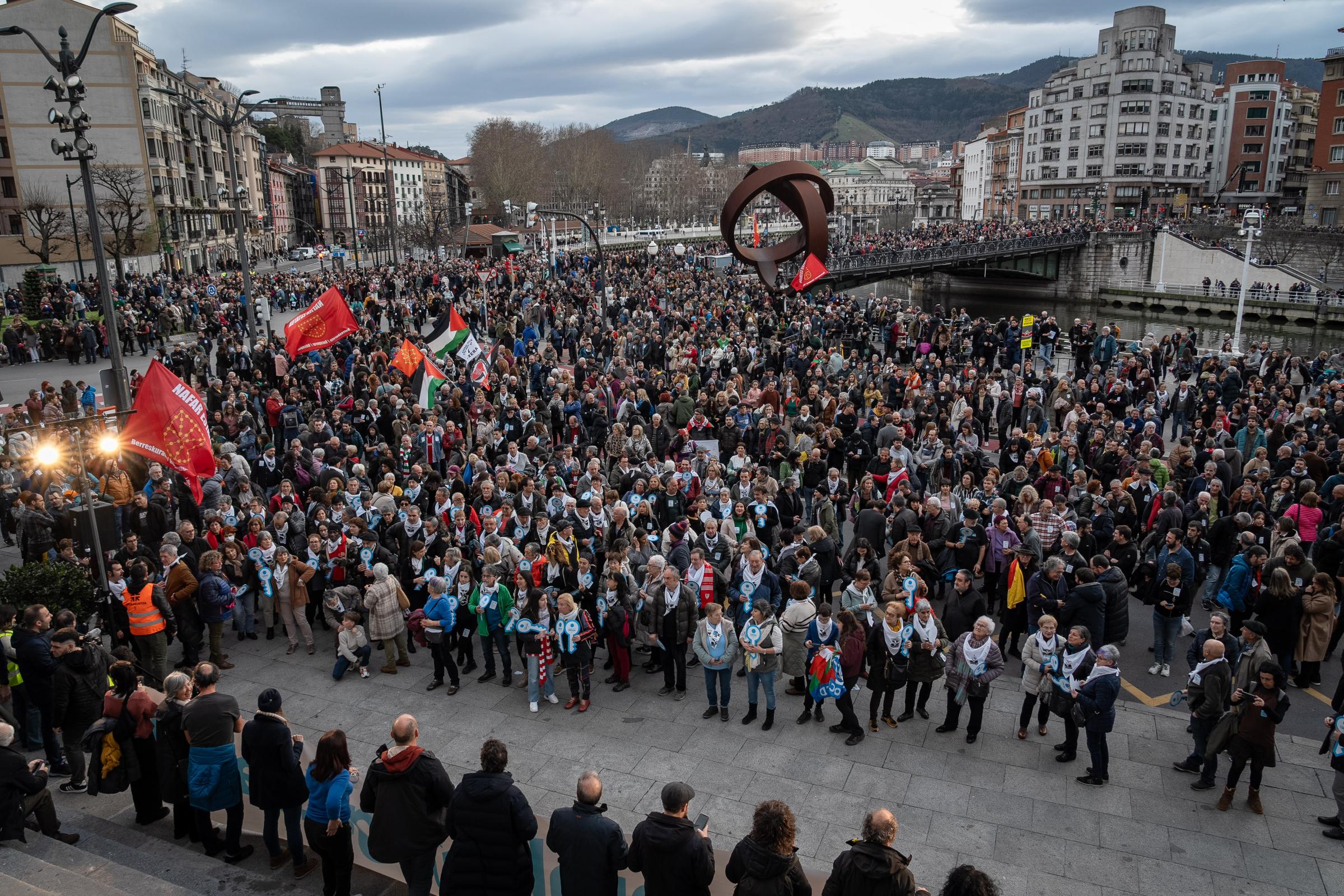 Thousands of people call for an end to the policy of exception for ETA prisoners